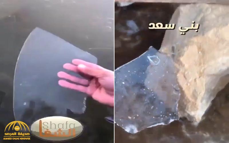 شاهد :  تجمد المياه في أودية الشفا وبني سعد بالطائف