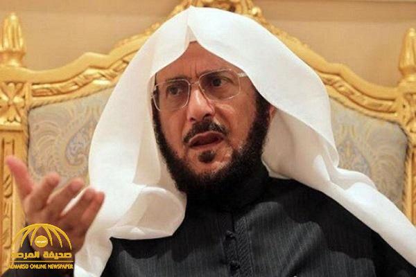 وزير الشؤون الإسلامية : "لا تغترّوا بالمشالح واللحى والعمائم " !