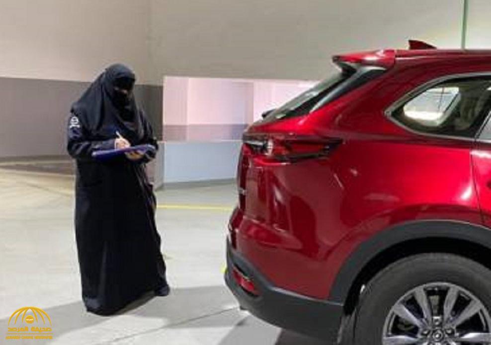 أول سعودية تعمل في مجال صيانة السيارات بجدة تروي تجربتها  .. وتكشف كيف يتعامل معها العملاء من الرجال!