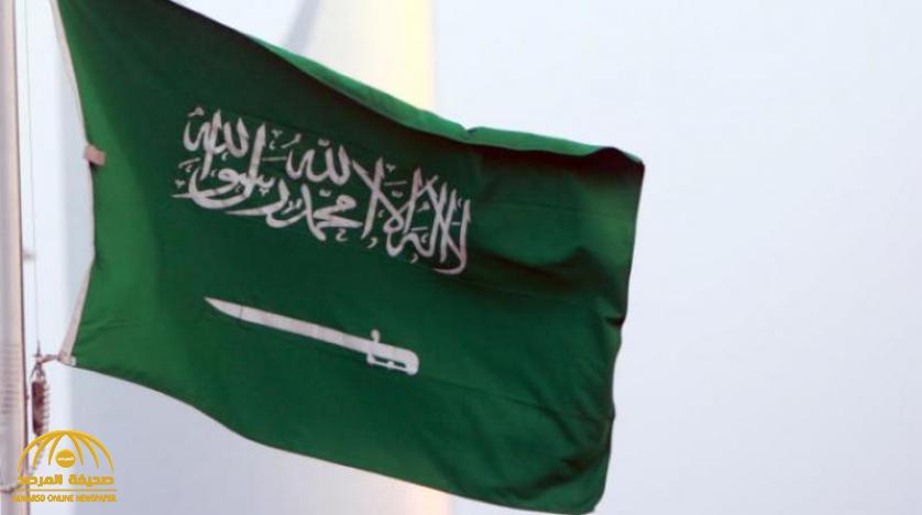 لهذه الأسباب قررت السعودية تعليق العمرة واعتماد الجواز بدلاً من البطاقة في التنقل بين دول الخليج