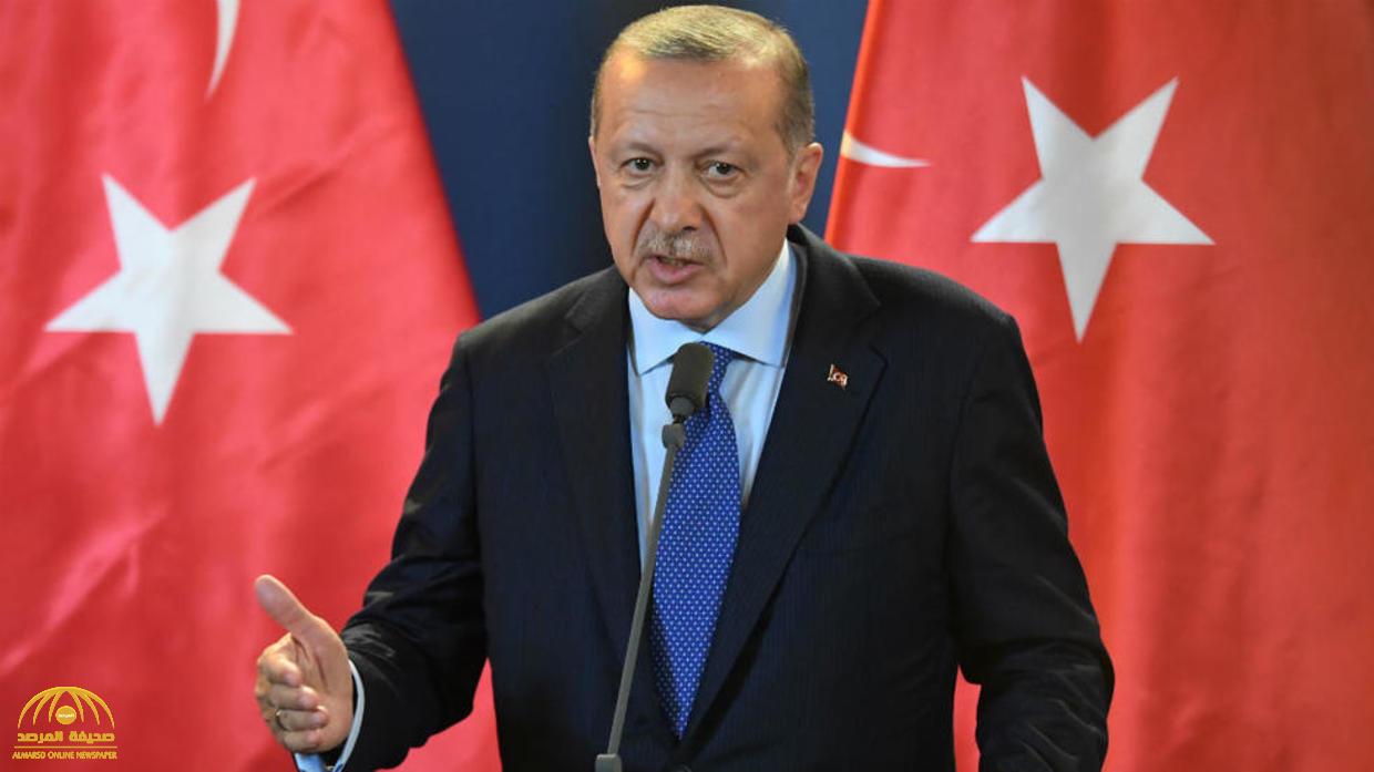 مستشار "أردوغان" يتوعد روسيا "بانتقام رهيب" بعد مقتل وإصابة أكثر من 60 جنديا تركيا في سوريا