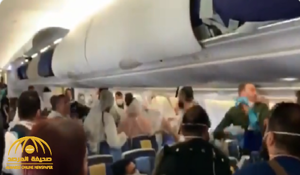 تفاصيل جديدة بشأن فيديو  مشاجرة جماعية داخل طائرة غادرت الرياض إلى بيروت!