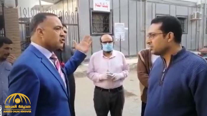 شاهد: برلماني مصري تهجم على أطباء داخل مستشفى.. وردة فعل عنيفة ضده بدأت بملاسنة