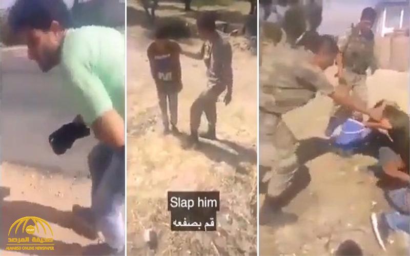وسط صرخات لا تتوقف.. شاهد: حرس الحدود التركي يهين سوريين  ويعتدي عليهم بالركل والضرب بالسياط
