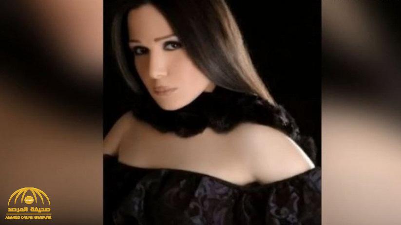 بالفيديو .. مطربة مصرية شهيرة تستغيث بعد إصابتها وأسرتها بكورونا : " مفيش علاج وقلة كرامة "
