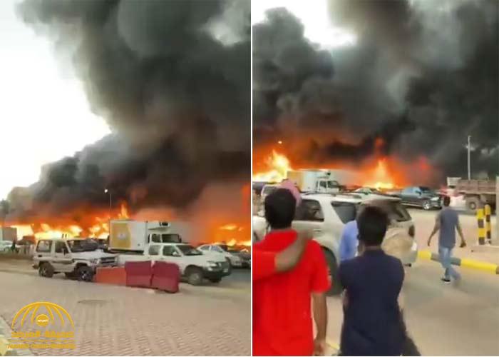 بالفيديو .. اندلاع حريق في سوق الخضار بسكاكا يلتهم عددًا من المحلات