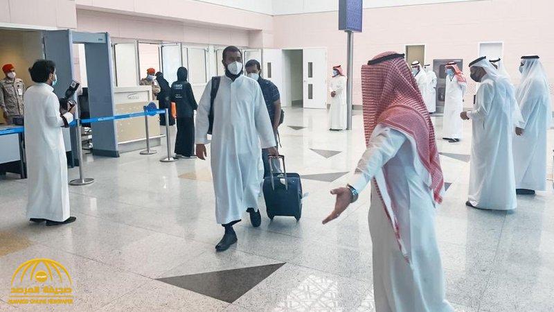شاهد.. أول صور للحظة وصول الدفعة الأولى من الحجاج إلى مطار جدة
