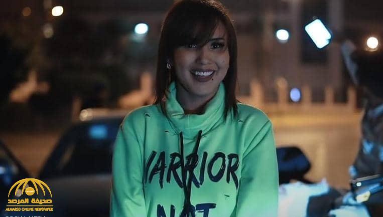 القبض على المغنية الجزائرية "سهام الجابونية" بعد تهجمها على أطباء وممرضين داخل مستشفى - فيديو