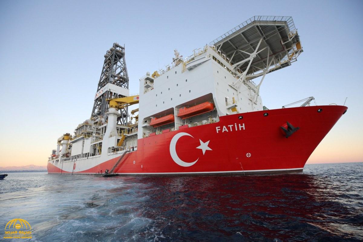 "اللعب بالنار".. كاتب روسي يكشف: الأتراك يستعدون للانتقام قبالة سواحل ليبيا