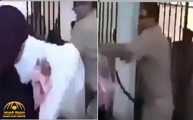 شاهد: فيديو متداول لضابط شرطة يعتدي بالضرب على سيدات بمصر .. والكشف عن ملابساته