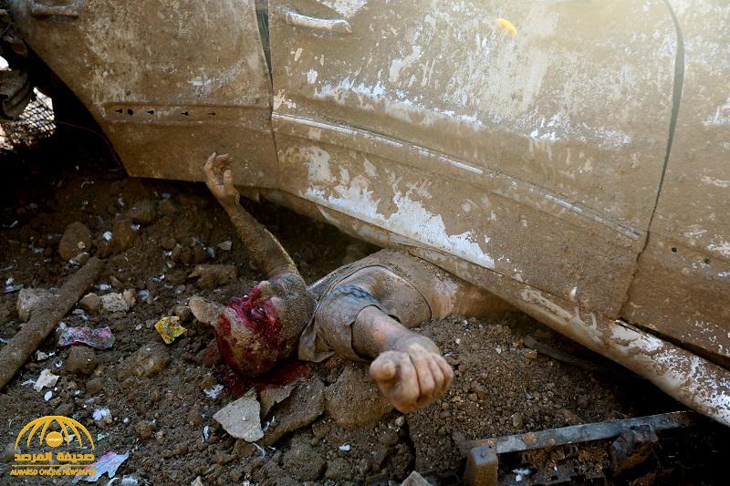 شاهد : صور صادمة لسيارة تستقر فوق مصاب في انفجار بيروت .. وصدفة تقود لانقاذه