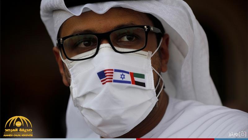 "طباعة الأعلام على الكمامات".. شاهد صور جديدة لاستقبال الوفد الأمريكي الإسرائيلي في الإمارات