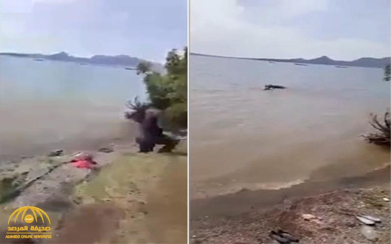 شاهد : فرس نهر ضخم يسحب طفل إلى قاع بحيرة ويُنهي حياته بطريقة وحشية