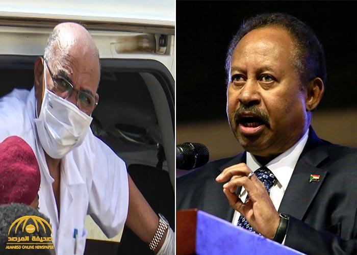 أول تعليق من رئيس الوزراء السوداني بشأن تسليم "البشير" للمحكمة الجنائية الدولية