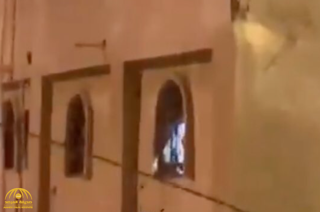 بيان عاجل لـ"شرطة مكة" بشأن فيديو التحرش الجنسي بطفل داخل أحد المنازل