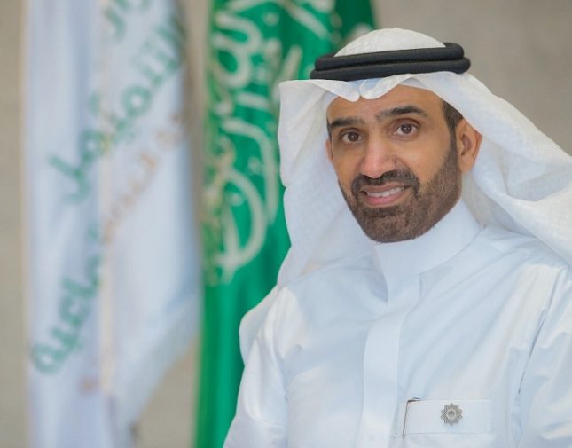 قرار عاجل من وزير الموارد البشرية برفع الحد الأدنى لاحتساب أجور السعوديين في نطاقات صحيفة المرصد