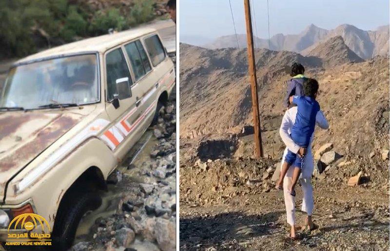 السيول داهمت سيارته وطمرتها.. مواطن يقطع 7 كلم لإنقاذ عائلته في مكة!
