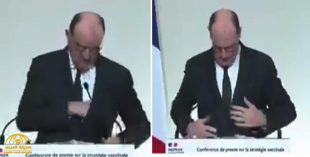 شاهد .. موقف محرج لرئيس الوزراء الفرنسي أمام الكاميرات يتسبب في سخرية واسعة
