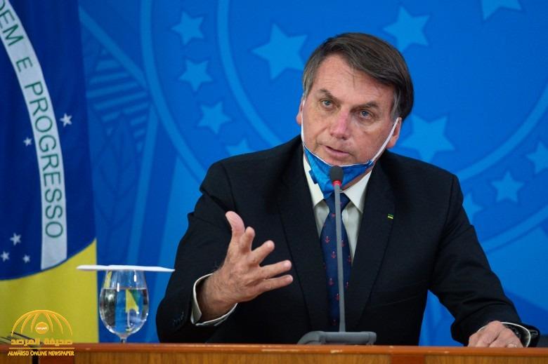 رئيس البرازيل يطلق أغرب تحذير من لقاحات "كورونا": "قد يُنبت للمرأة لحية.. ويحول شخصًا إلى تمساح"!