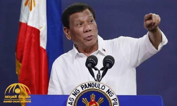 الرئيس الفلبيني يهدد بطرد القوات الأمريكية من بلاده بسبب لقاح كورونا !