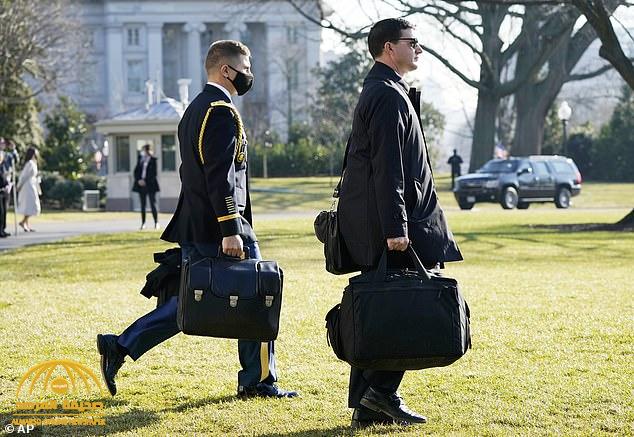 "ترامب" يُجري أول زيارة خارج واشنطن بعد اقتحام الكونغرس.. والكشف عن سر أخذه "الحقيبة النووية" !