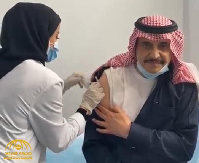 شاهد : الأمير "محمد بن فهد" يتلقى الجرعة الأولى من ‎لقاح كورونا