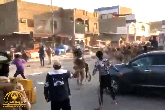 شاهد.. حرب شوارع بالرصاص الحي بين الأمن العراقي ومتظاهرين  في الناصرية