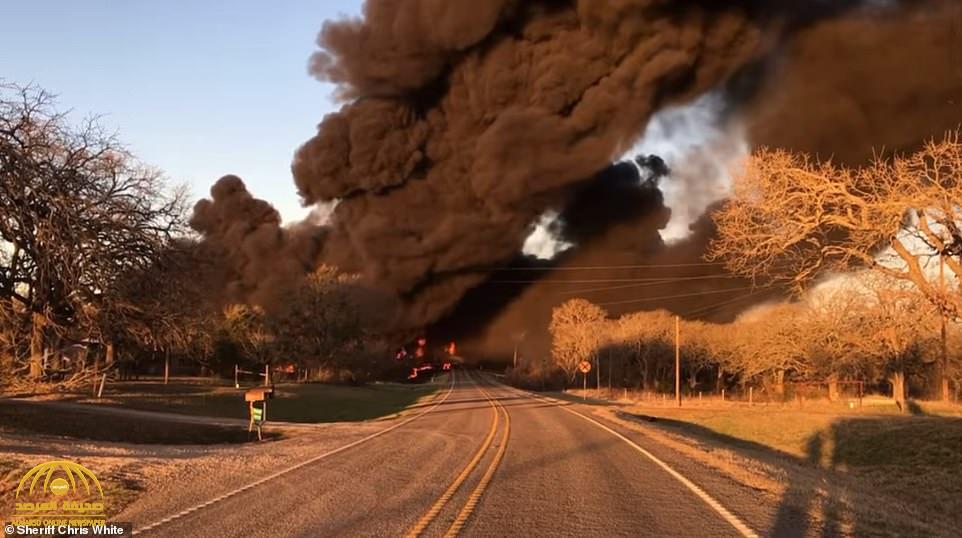 بالفيديو والصور .. انفجار ضخم يهز "تكساس" الأمريكية والكشف عن السبب