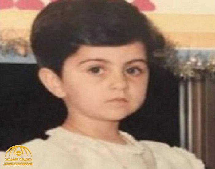 أصبحت من أشهر الفنانات في الخليج .. هل تستطيعون معرفة هوية هذه الطفلة ؟