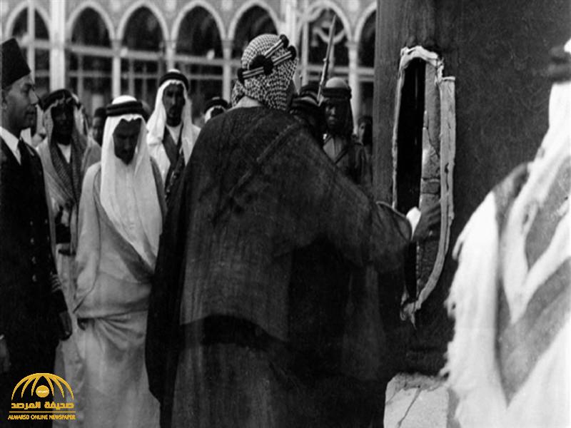 قصة محاولة اغتيال الملك عبدالعزيز في الحرم المكي قبل 86 عامًا.. وكيف تمكن الملك سعود من إنقاذ والده!