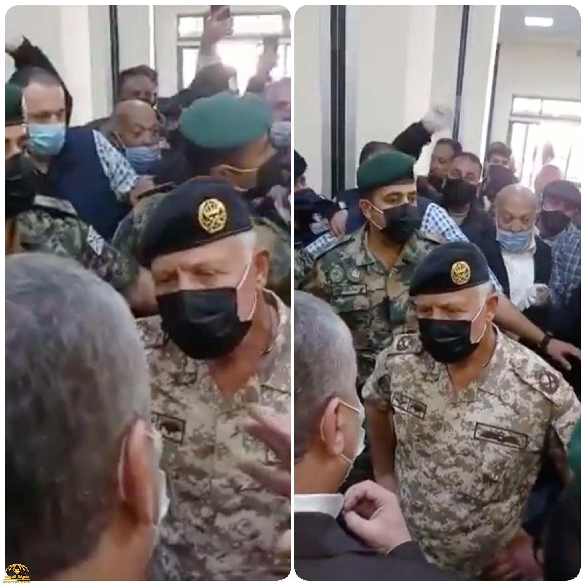شاهد: ملك الأردن  "غاضب" ويحقق بنفسه مع مدير  مستشفى حكومي  بعد حادثة انقطاع الأوكسجين