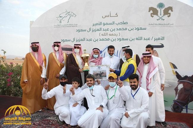 بالصور: الأمير عبدالله بن سعود يتوج الفائز بكأس الأمير"سعود بن محمد"  للفروسية بجدة