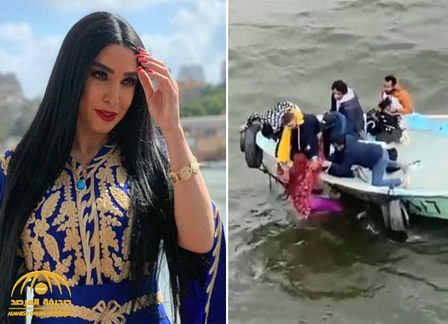 شاهد .. لحظة إنقاذ الفنانة المصرية "روجينا" من الغرق في النيل