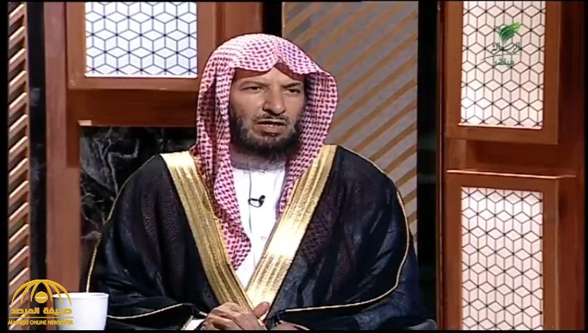 ما حكم من أفطر في رمضان أياماً لا يذكر عددها ثم تاب؟ .. الشثري يوضح - فيديو