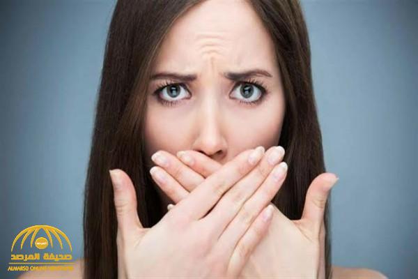 أسهل 4 طرق للتخلص من رائحة الفم الكريهة