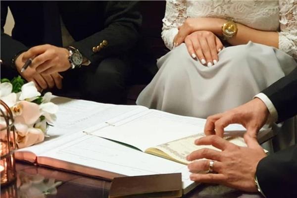 اقتراح أعتُبِرَ "ظلم للرجل" و"تشجيع للمرأة على الطلاق" يثير الجدل في مصر