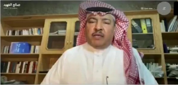بالفيديو..كاتب سعودي يطالب بوضع "نصب" على القبور.. ويؤكد العزاء في المنازل بدعة ومخالف للشرع