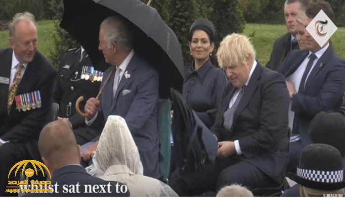 بالفيديو..   رئيس وزراء بريطانيا يتعرض لموقف "محرج" ويثير ضحك المحيطين به