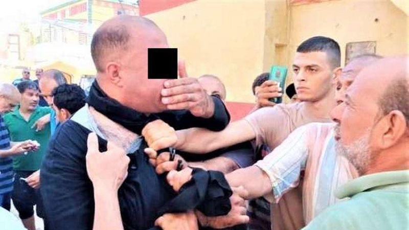 مصر.. شاهد: لحظة القبض على رجل يرتدي ملابس نسائية ويتخفى في النقاب