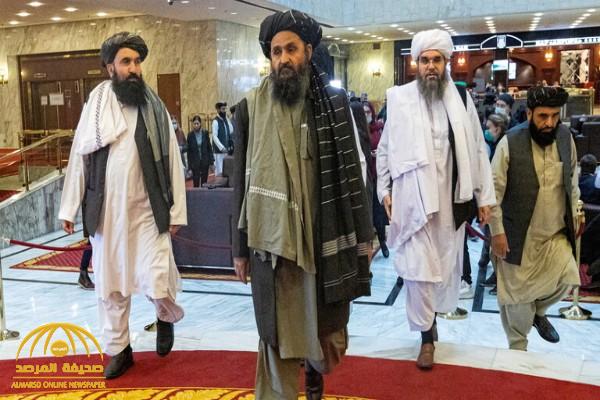 عبدالغني برادر يصل إلى كابل لتشكيل حكومة شاملة في أفغانستان.. ويلتقي مع هؤلاء الأشخاص!