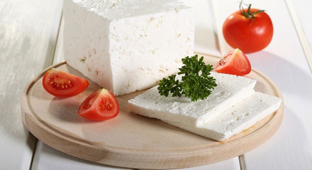 الكشف عن تأثير مفاجئ للجبن على صحة القلب!