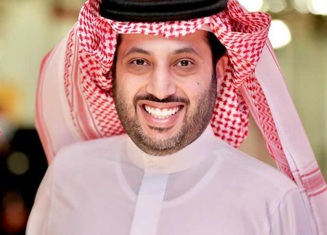 "آل الشيخ" يطرح مسابقة عبر حسابه على تويتر عن فنان سعودي .. والجائزة 30 ألف ريال