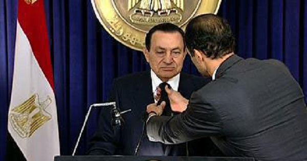 مسؤول مصري سابق يكشف تفاصيل إذاعة بيان تنحي مبارك من "ماسبيرو"