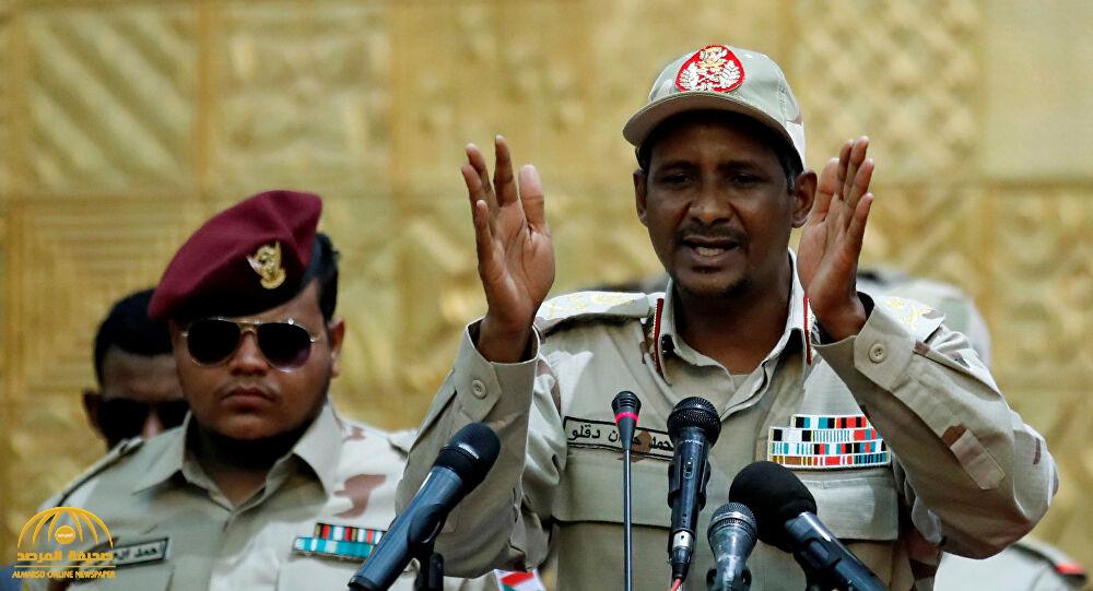 تصاعد خلاف العسكريين والمدنيين في السودان .. وحميدتي: "ما بنقعد على ترابيزة واحدة"