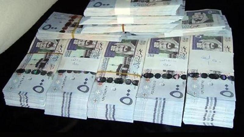 تفاصيل إدانة 24 مواطناً ومقيماً بغسيل أموال بقيمة 17 مليار ريال.. والكشف عن الأحكام الصادرة بحقهم