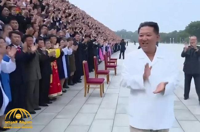 شاهد: آلاف الشباب يستقبلون زعيم كوريا الشمالية بالرقص والدموع
