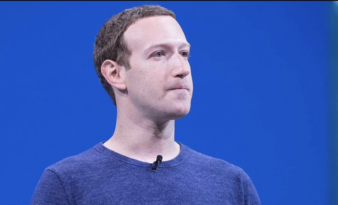 بعد ساعات من تعطل موقعه.. تراجع ثروة رئيس "فيسبوك" والكشف عن حجم خسائره