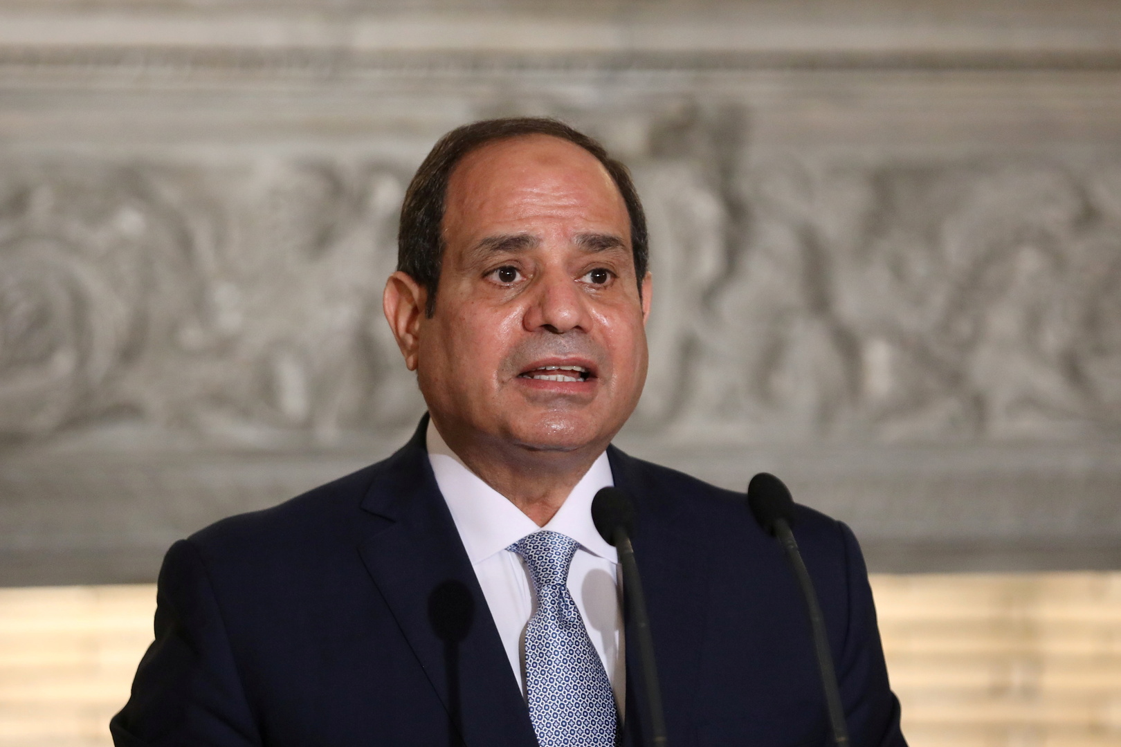 السيسي يكشف عن قضية مصر الأولى وموقف البلاد من الحرب