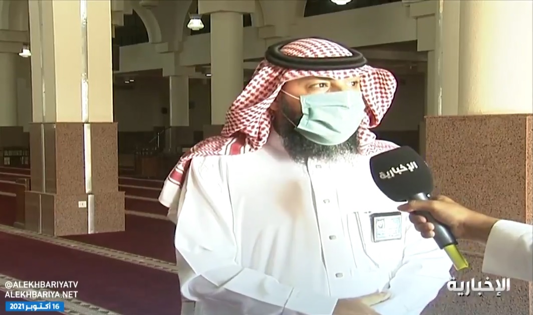 هل قرار تخفيف الإجراءات الاحترازية يشمل المساجد؟ .. مسؤول في الشؤون الإسلامية يجيب -فيديو