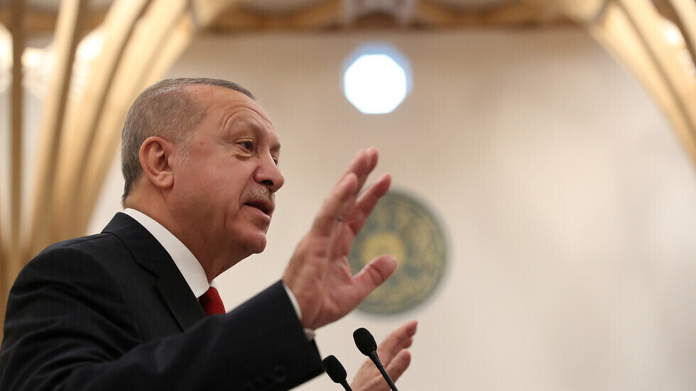 على رأسهم أمريكا.. "أردوغان" يطرد سفراء 10 دول من تركيا